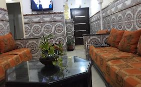 Appartement Familial Pres D Aeroport Tanger